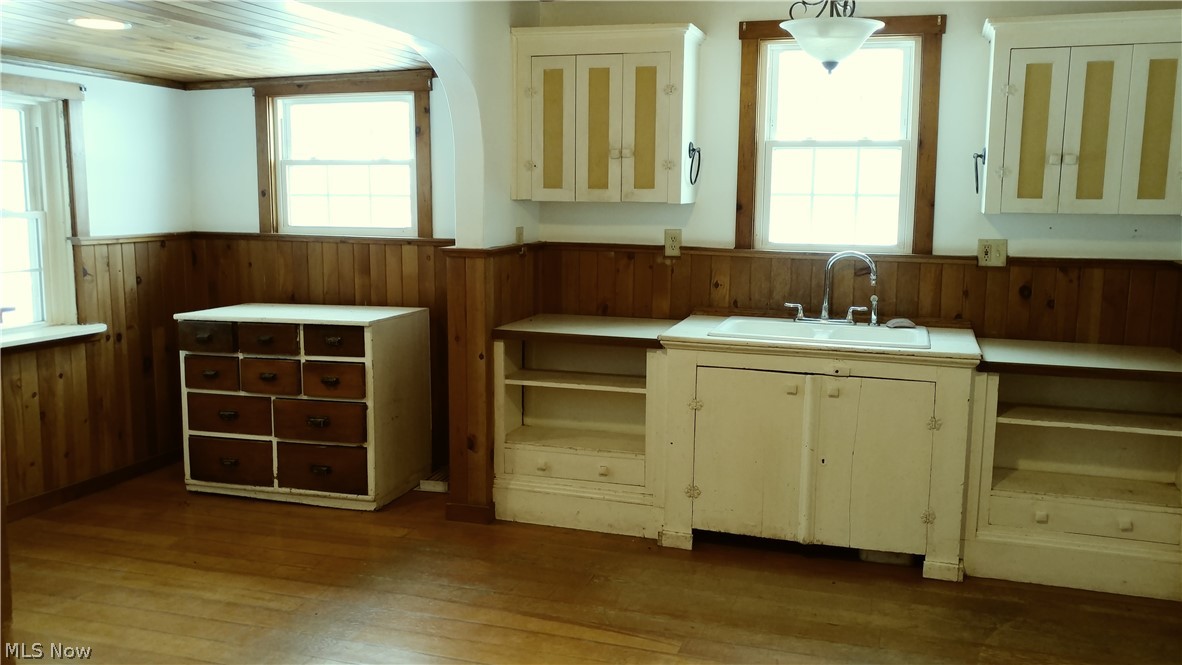 17199 Leggett Road Montville OH 44064