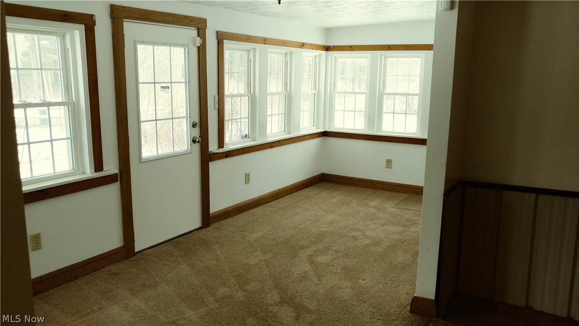 17199 Leggett Road Montville OH 44064