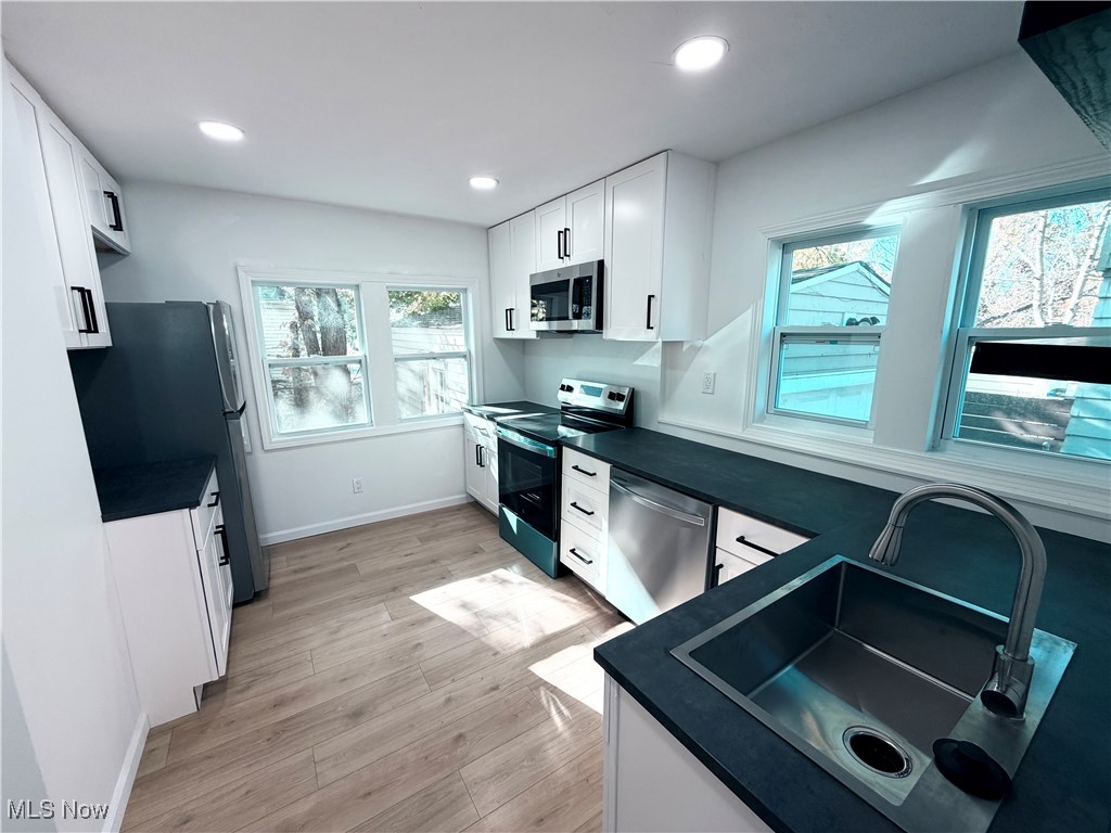 10714 Greenlawn Avenue Cleveland OH 44108