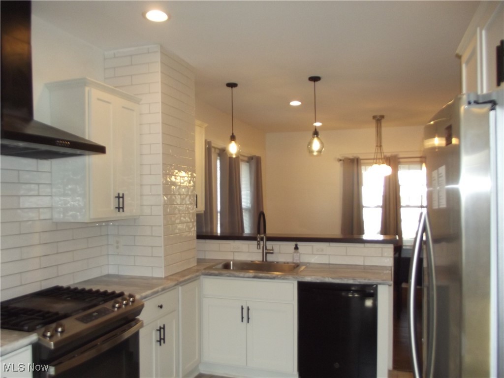 10918 Ashbury Avenue Cleveland OH 44106