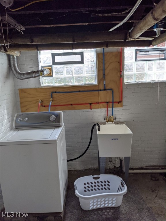 10918 Ashbury Avenue Cleveland OH 44106