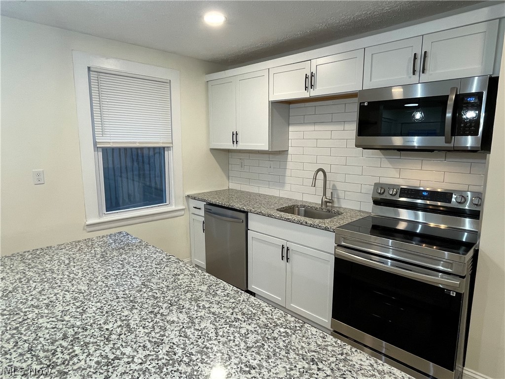 2218 W 30th Street Cleveland OH 44113