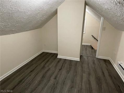 2218 W 30th Street Cleveland OH 44113