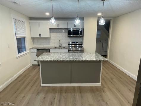 2218 W 30th Street Cleveland OH 44113