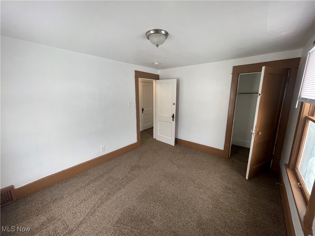 944 Baughman Street Akron OH 44320