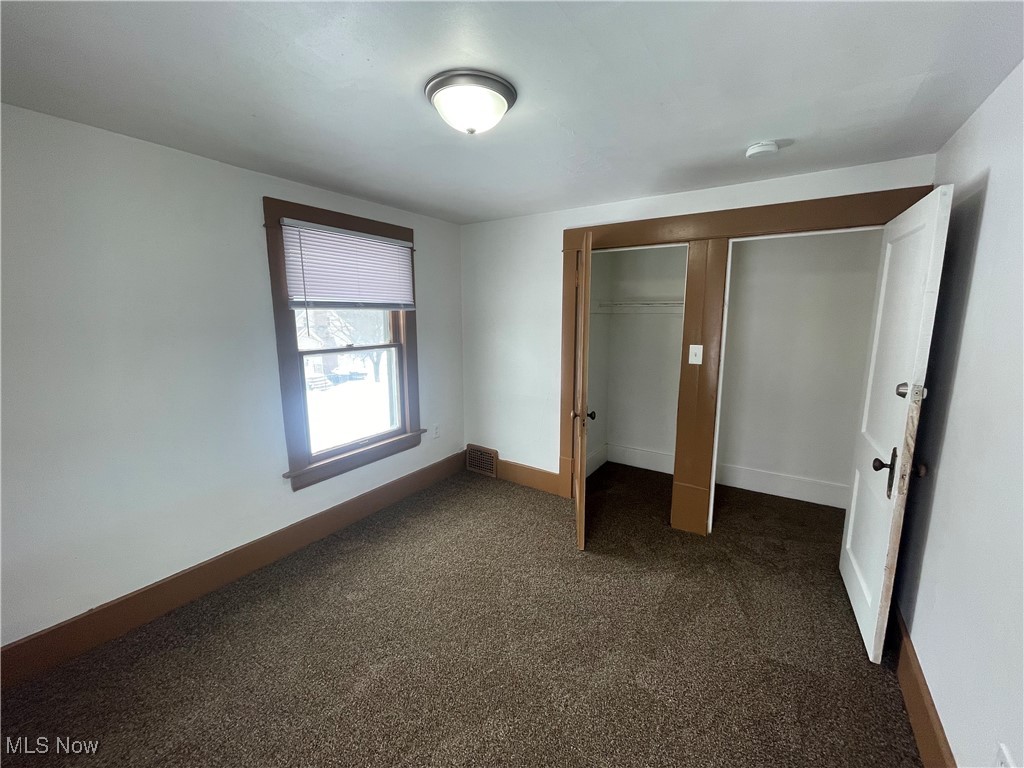 944 Baughman Street Akron OH 44320