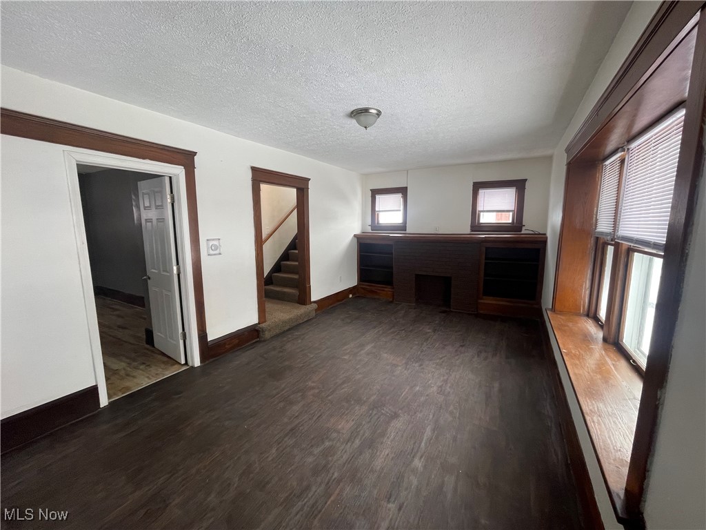 944 Baughman Street Akron OH 44320