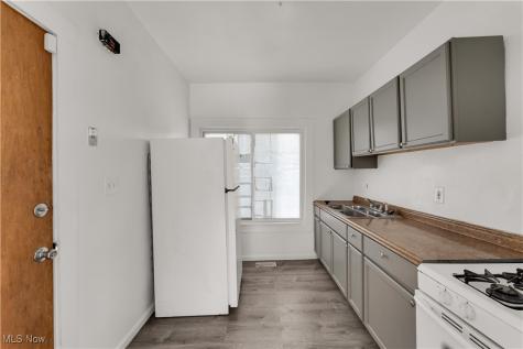 430 E 149th Street Cleveland OH 44110