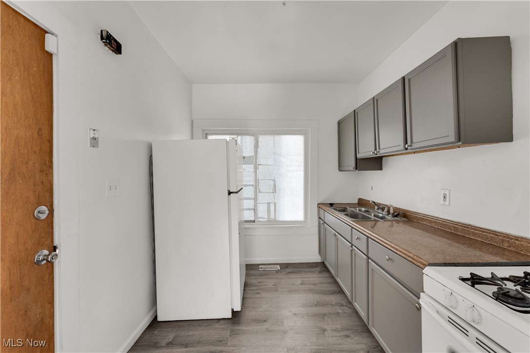 430 E 149th Street Cleveland OH 44110