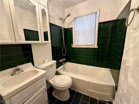 575 Noble Avenue Akron OH 44320