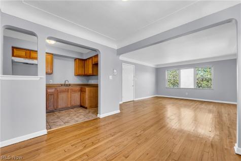 5175 Warrensville Center Road Maple Heights OH 44137