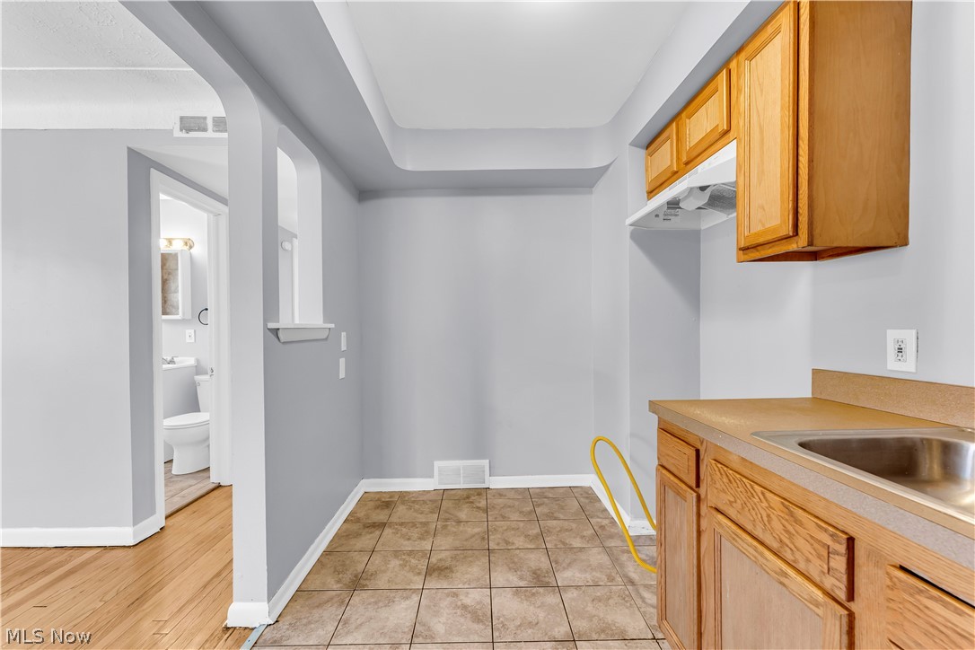 5175 Warrensville Center Road Maple Heights OH 44137