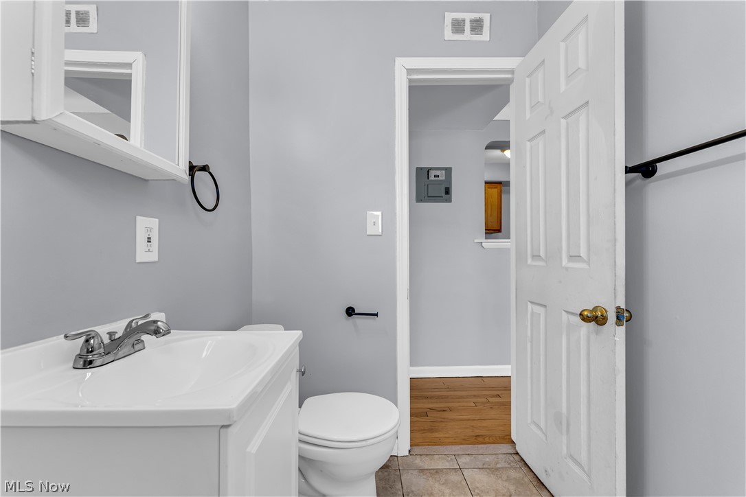 5175 Warrensville Center Road Maple Heights OH 44137