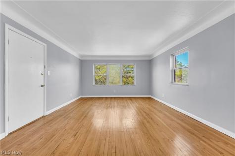 5175 Warrensville Center Road Maple Heights OH 44137