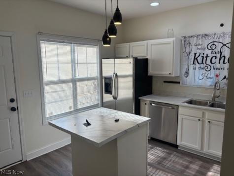 844 Royal Road Cleveland OH 44110