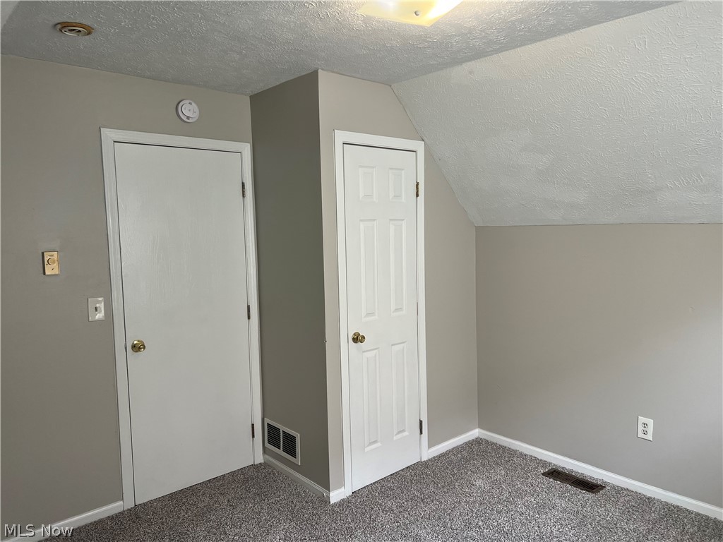 9702 Gaylord Avenue Cleveland OH 44105
