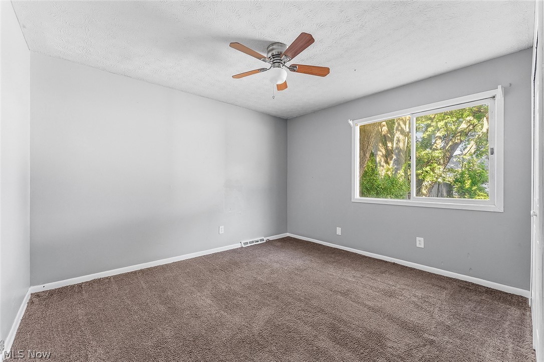 473 E 222nd Street Euclid OH 44123