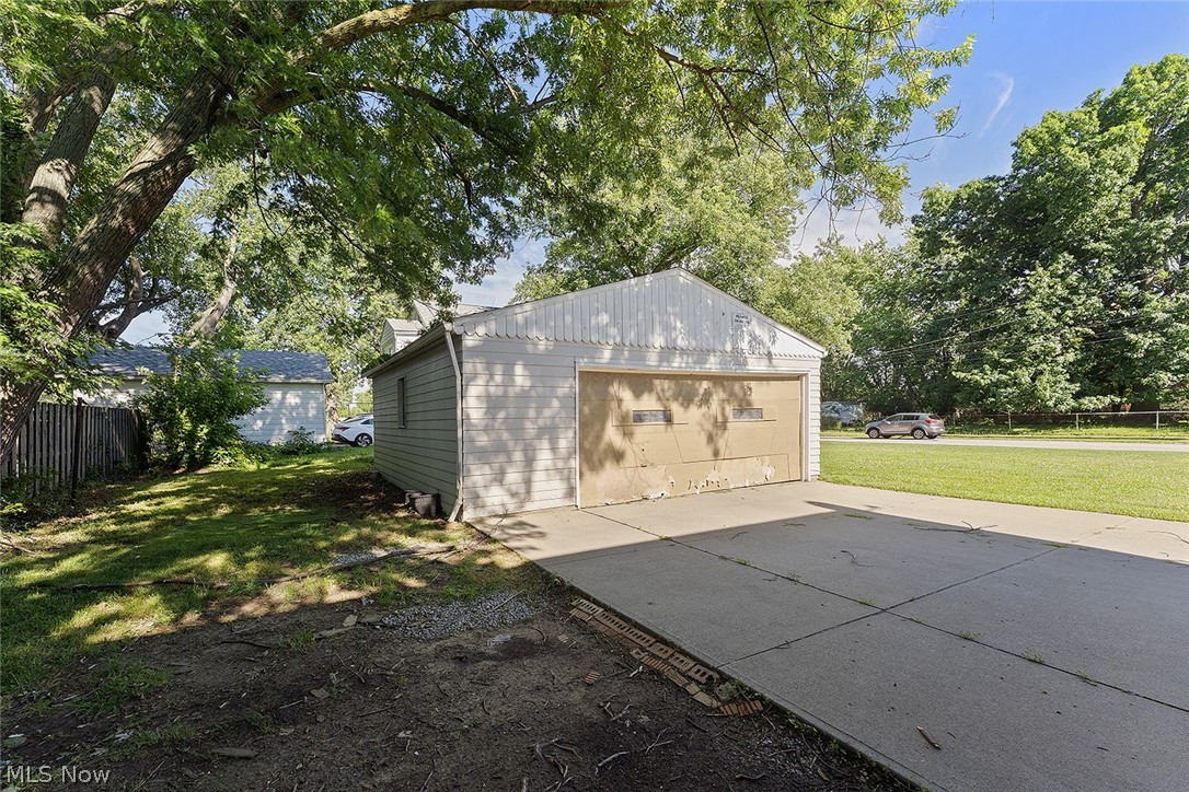 473 E 222nd Street Euclid OH 44123