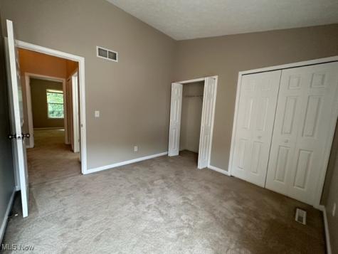 1330 Meadow Run Copley OH 44321