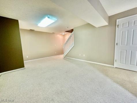1330 Meadow Run Copley OH 44321