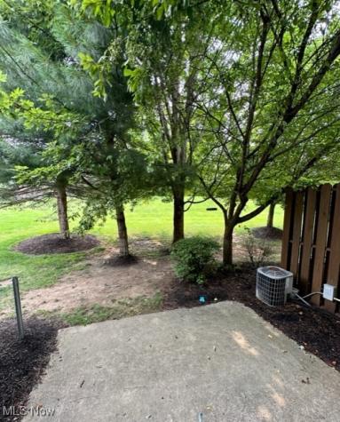 1330 Meadow Run Copley OH 44321