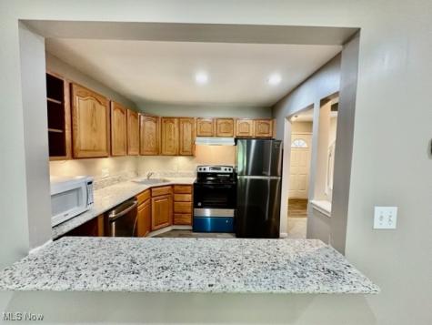 1330 Meadow Run Copley OH 44321