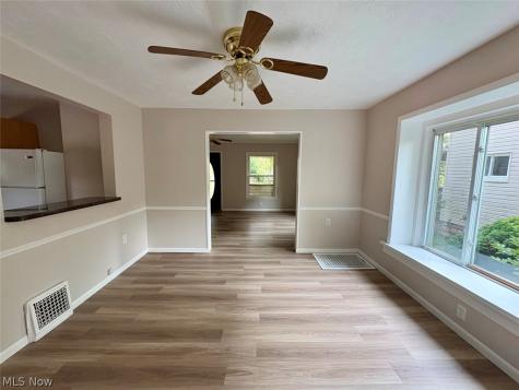 605 Sackett Avenue Cuyahoga Falls OH 44221