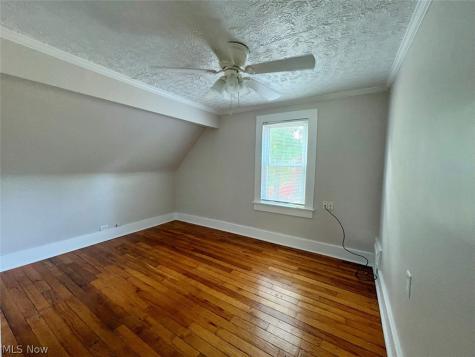 605 Sackett Avenue Cuyahoga Falls OH 44221