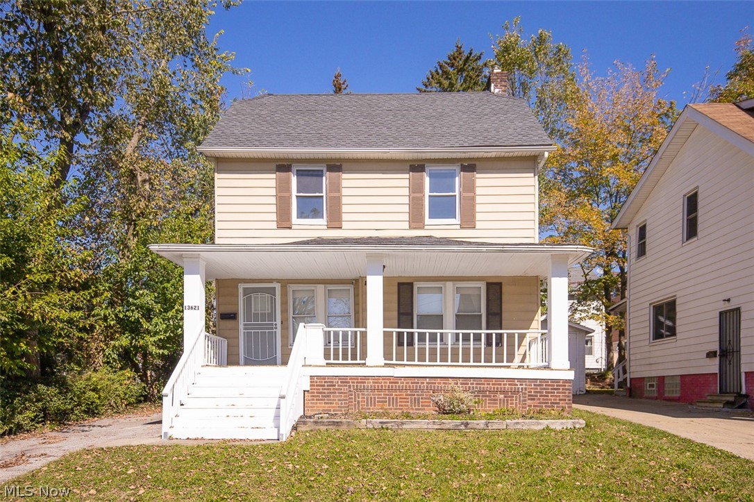 13621 Cranwood Drive Garfield Heights OH 44105