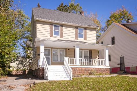 13621 Cranwood Drive Garfield Heights OH 44105