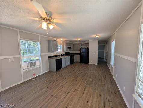 215 Cedar Brook Drive Elyria OH 44035
