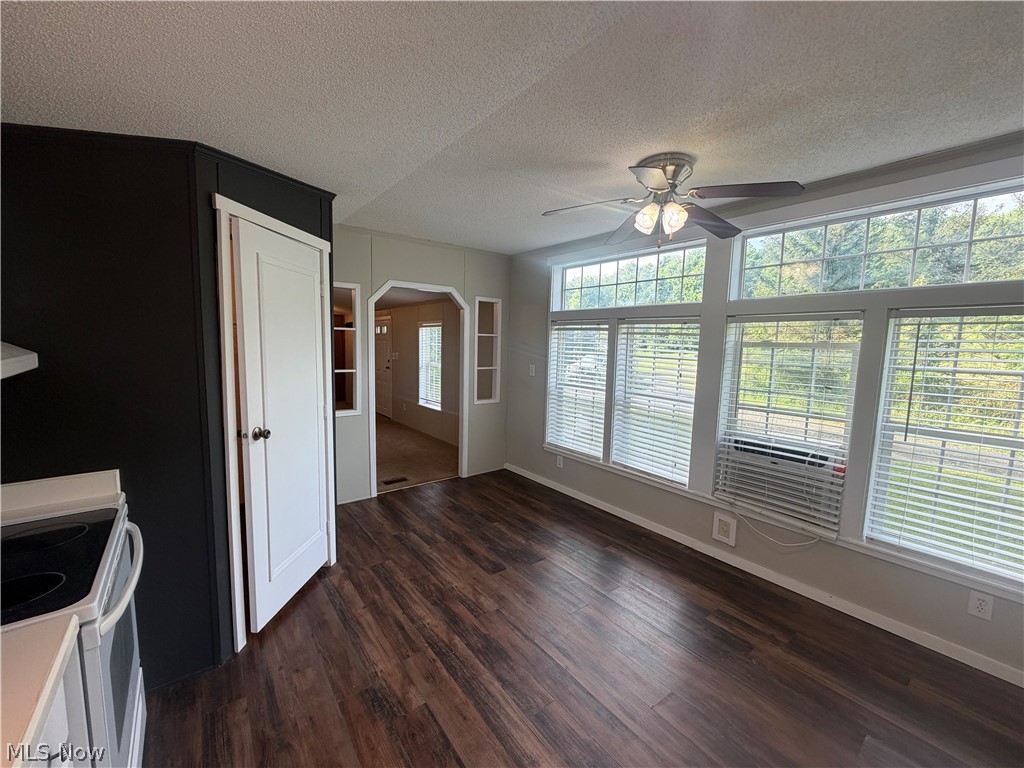 2476 Cunningham Road Salem OH 44460