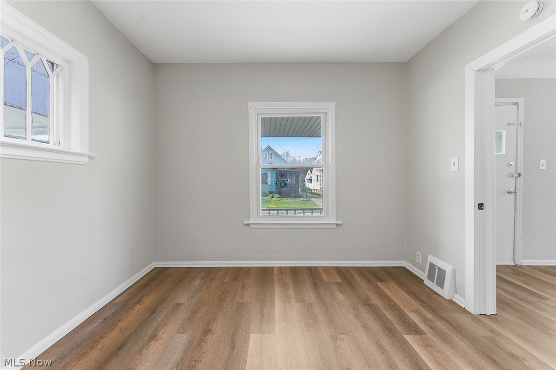 4512 Oak Park Avenue Cleveland OH 44109