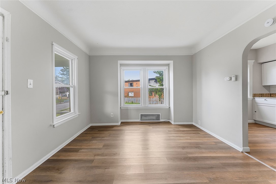 4512 Oak Park Avenue Cleveland OH 44109