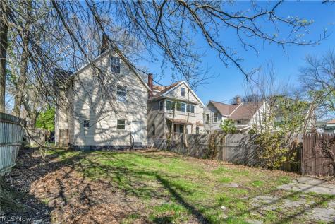 2049 W 85th Street Cleveland OH 44102