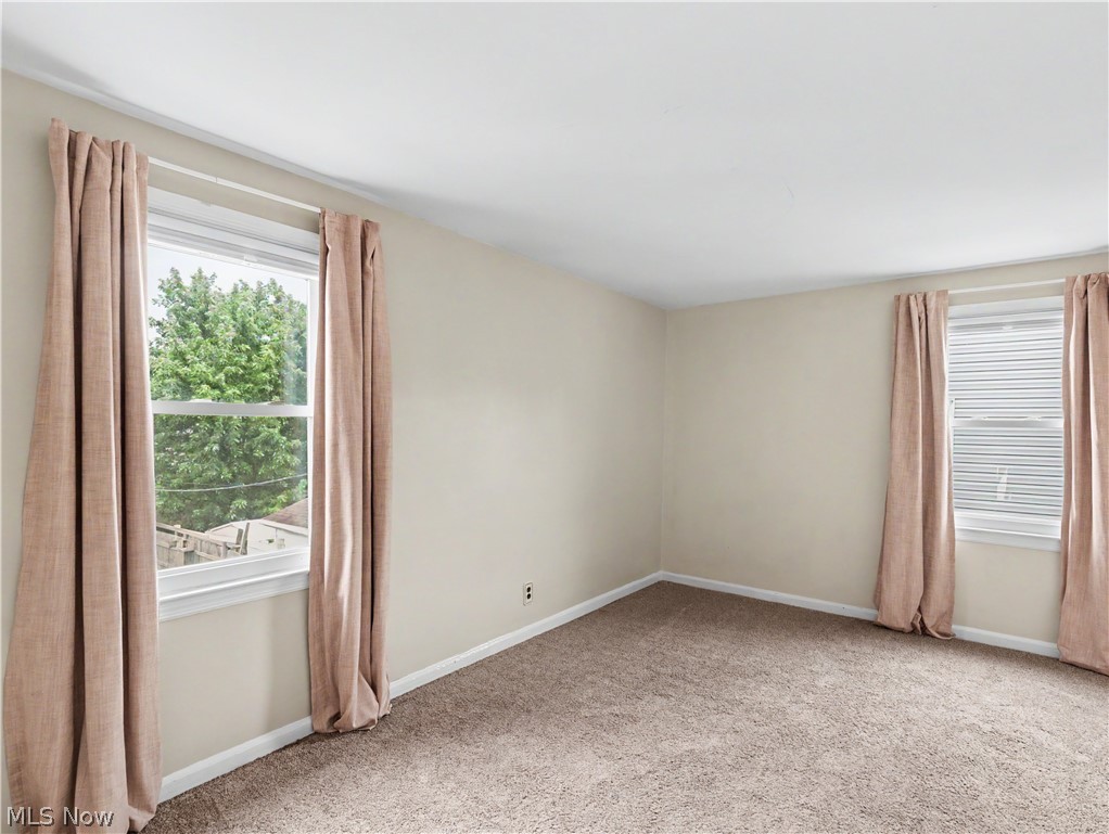 329 Pierce Avenue Cuyahoga Falls OH 44221