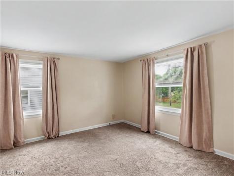 329 Pierce Avenue Cuyahoga Falls OH 44221