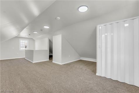 13305 Shady Oak Boulevard Garfield Heights OH 44125