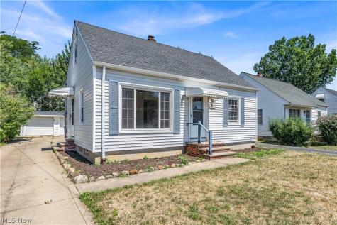 13305 Shady Oak Boulevard Garfield Heights OH 44125