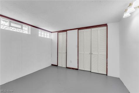 13305 Shady Oak Boulevard Garfield Heights OH 44125