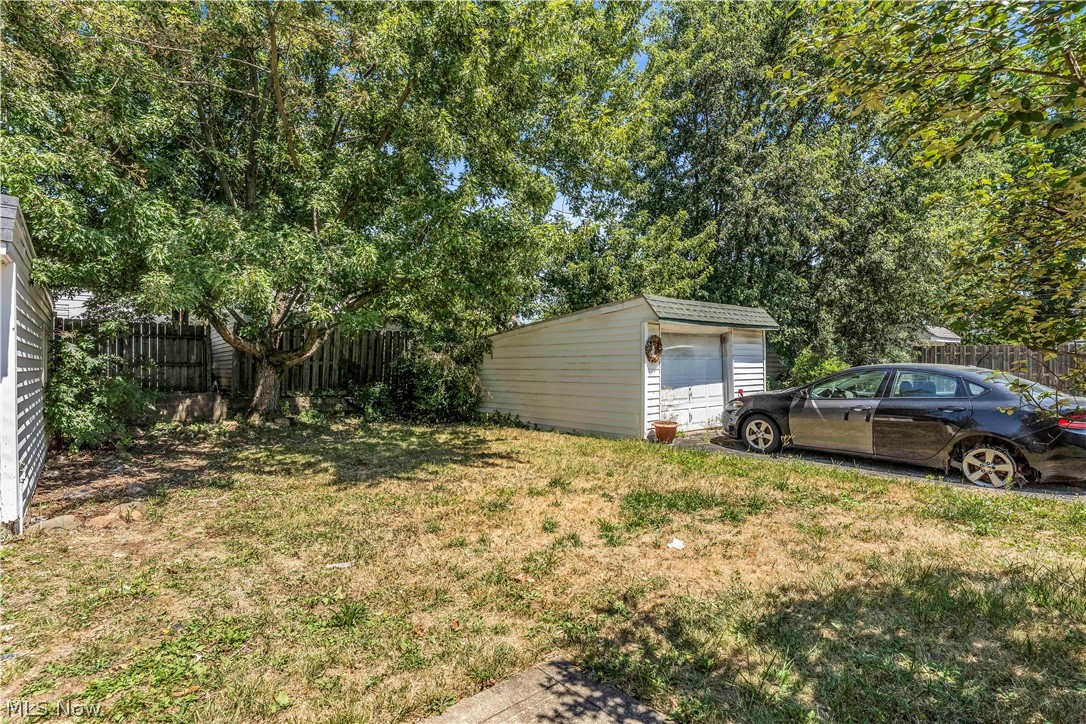 13305 Shady Oak Boulevard Garfield Heights OH 44125