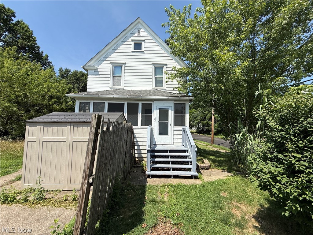 42 Paris Avenue Akron OH 44301