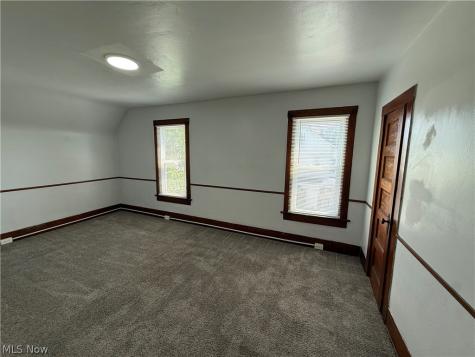 42 Paris Avenue Akron OH 44301