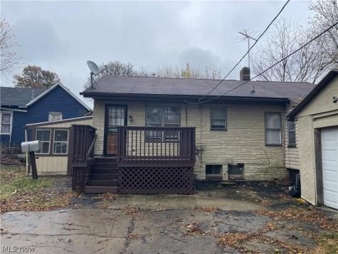 1213 Sherman Street Akron OH 44301