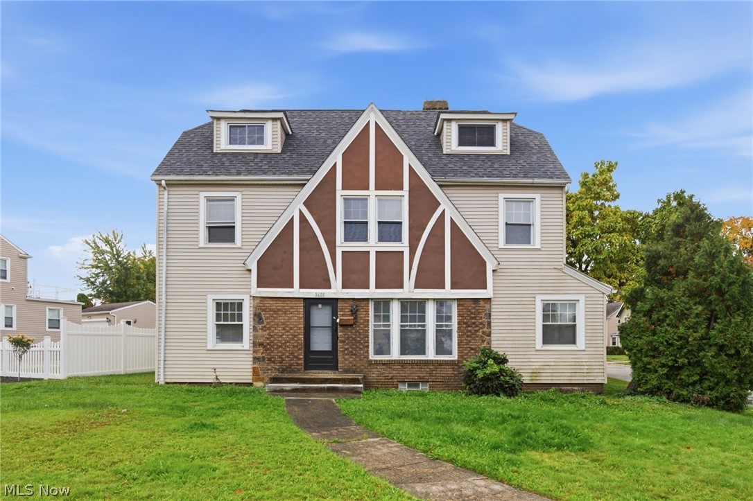 3428 Milverton Road Shaker Heights OH 44120