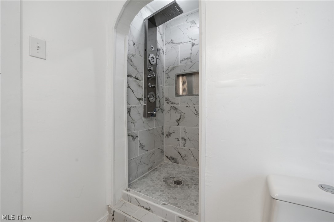 3428 Milverton Road Shaker Heights OH 44120