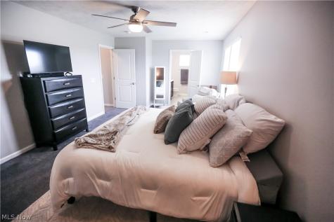 9387 Nash Lane North Ridgeville OH 44039