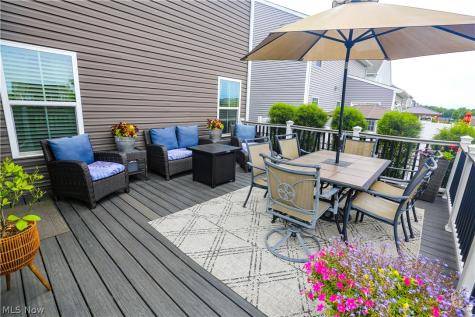 9387 Nash Lane North Ridgeville OH 44039