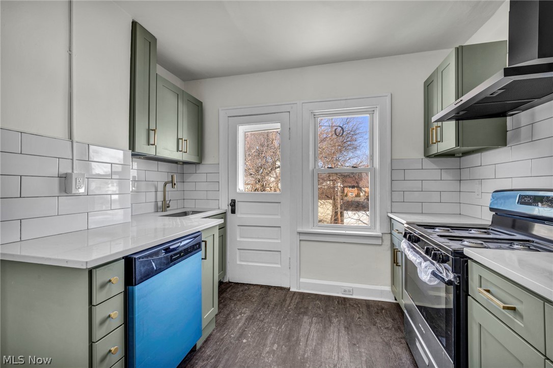 4306 Buechner Avenue Cleveland OH 44109