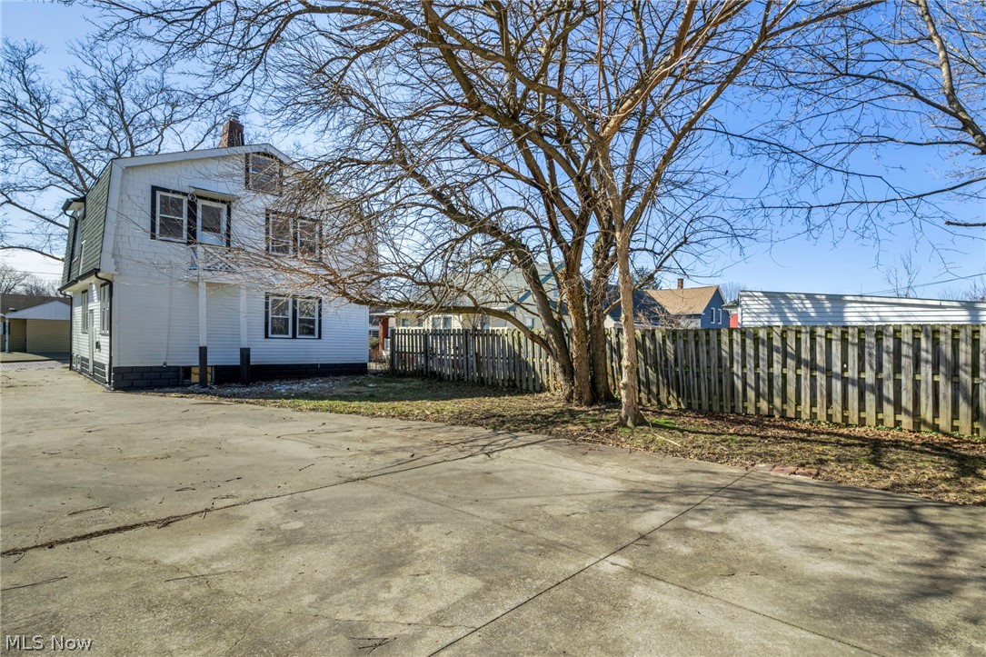 4306 Buechner Avenue Cleveland OH 44109